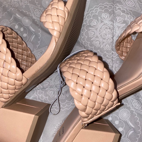 SOLD - Picture 6 of 9